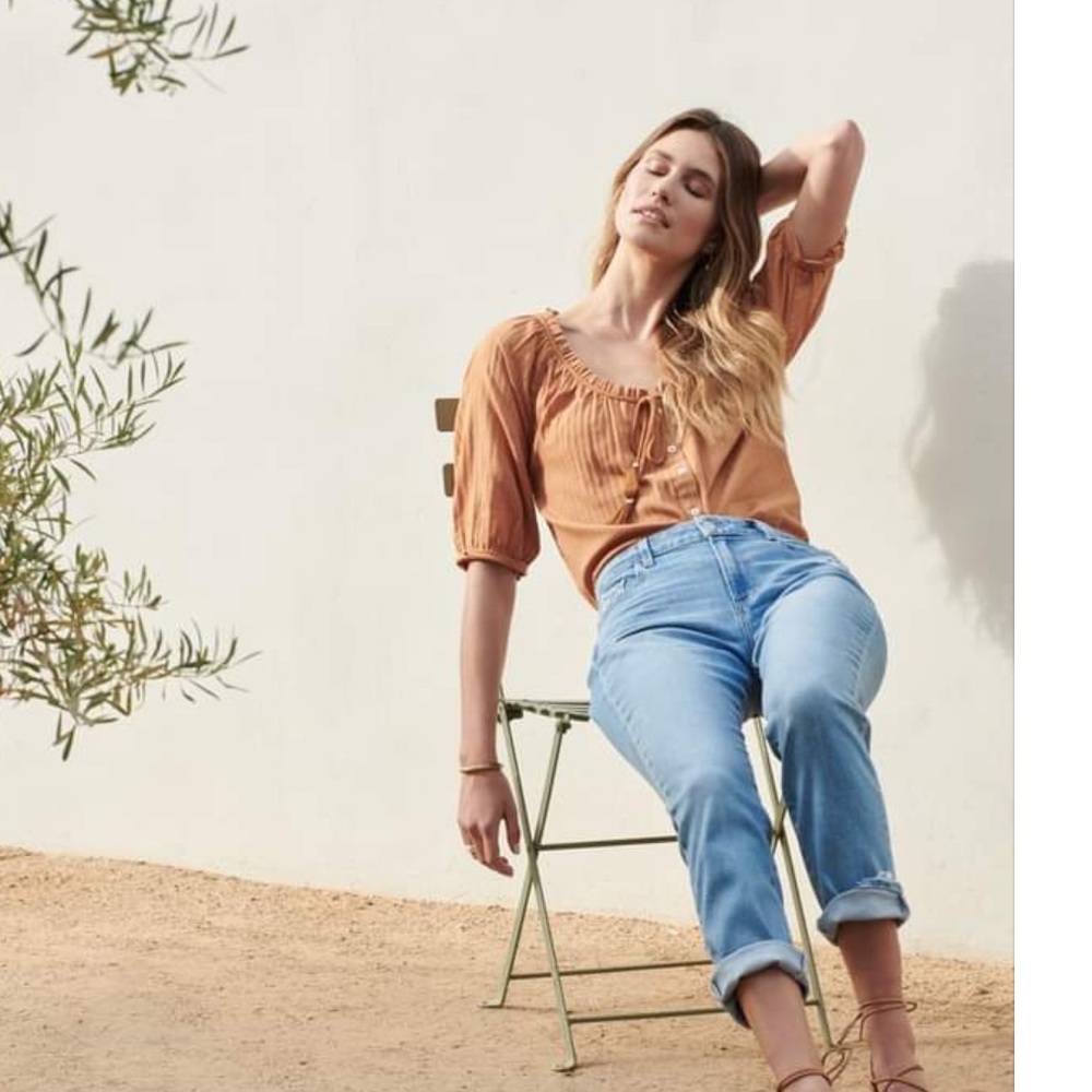 paige top . NWT. - Picture 2 of 5
